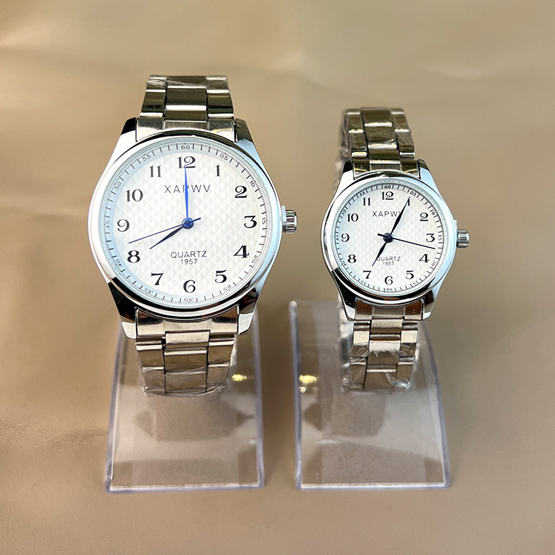Men's and Women's Quartz Watches 2