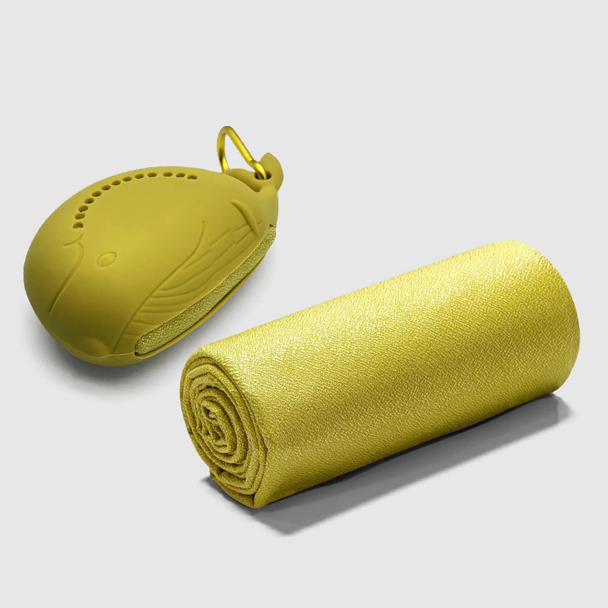 Whale Shape Quick Dry Cooling Sports Towel With Case 3