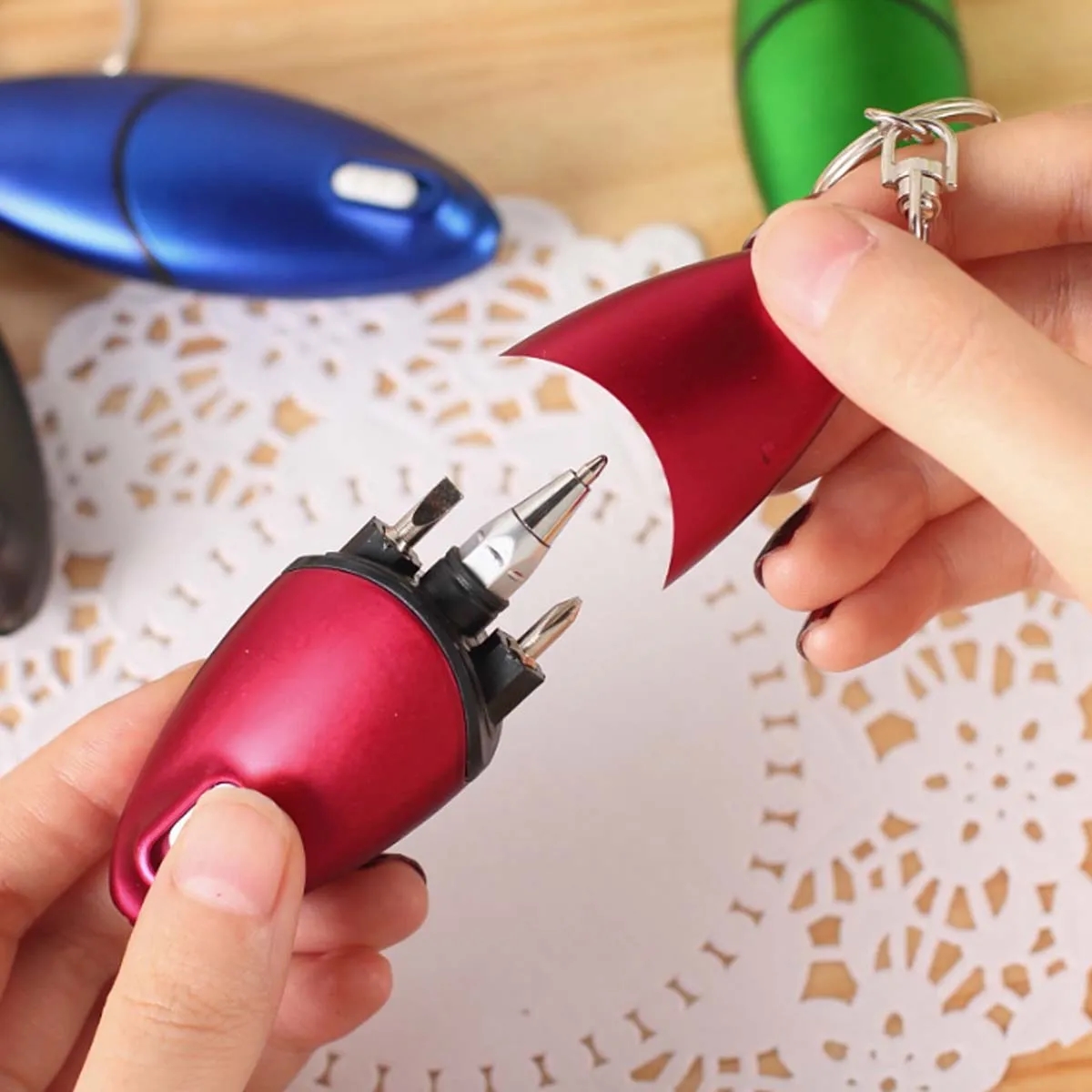 Multitool Ballpoint LED Light Pen Keychain With Screwdriver 3