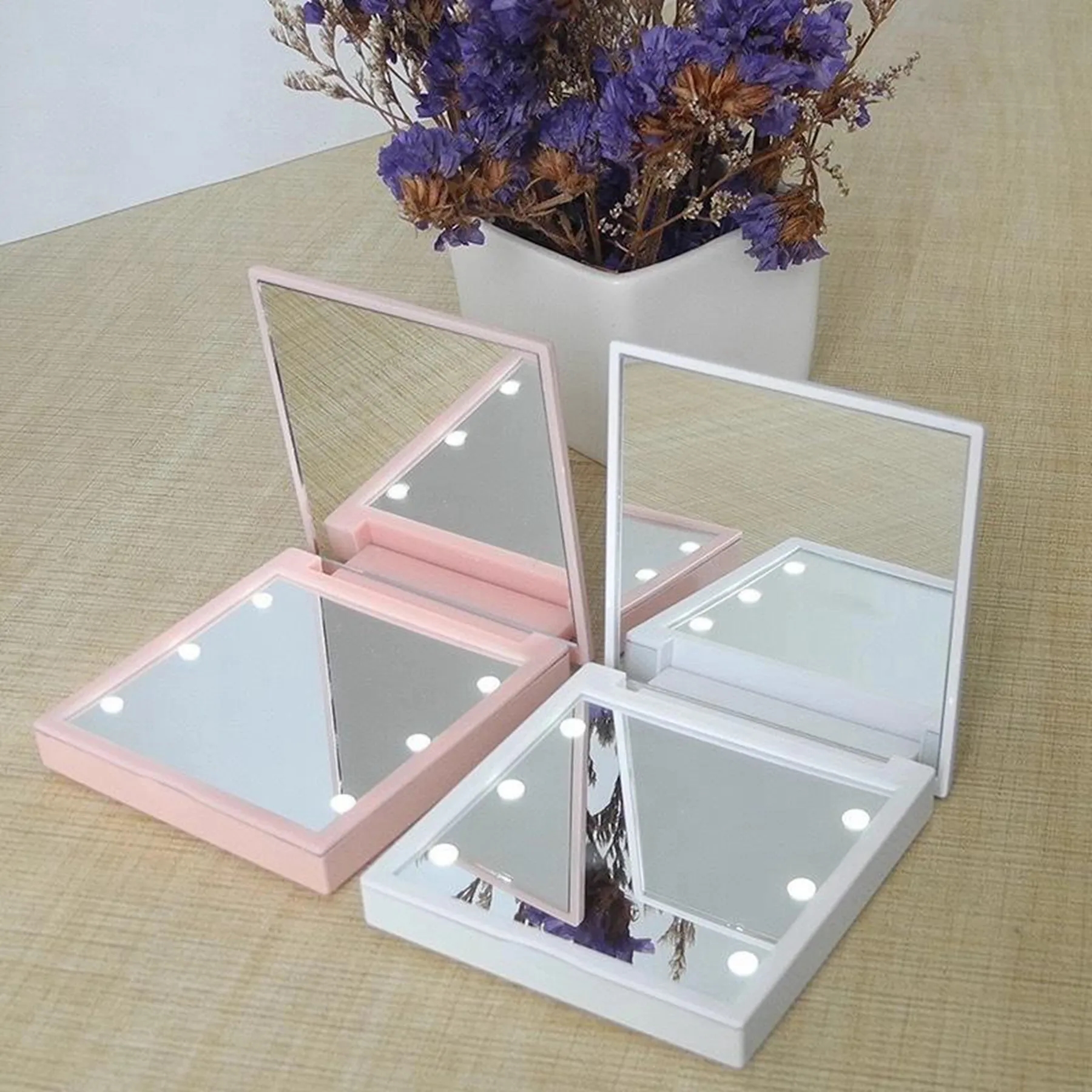 Lighted Folding Travel Makeup Mirror 10