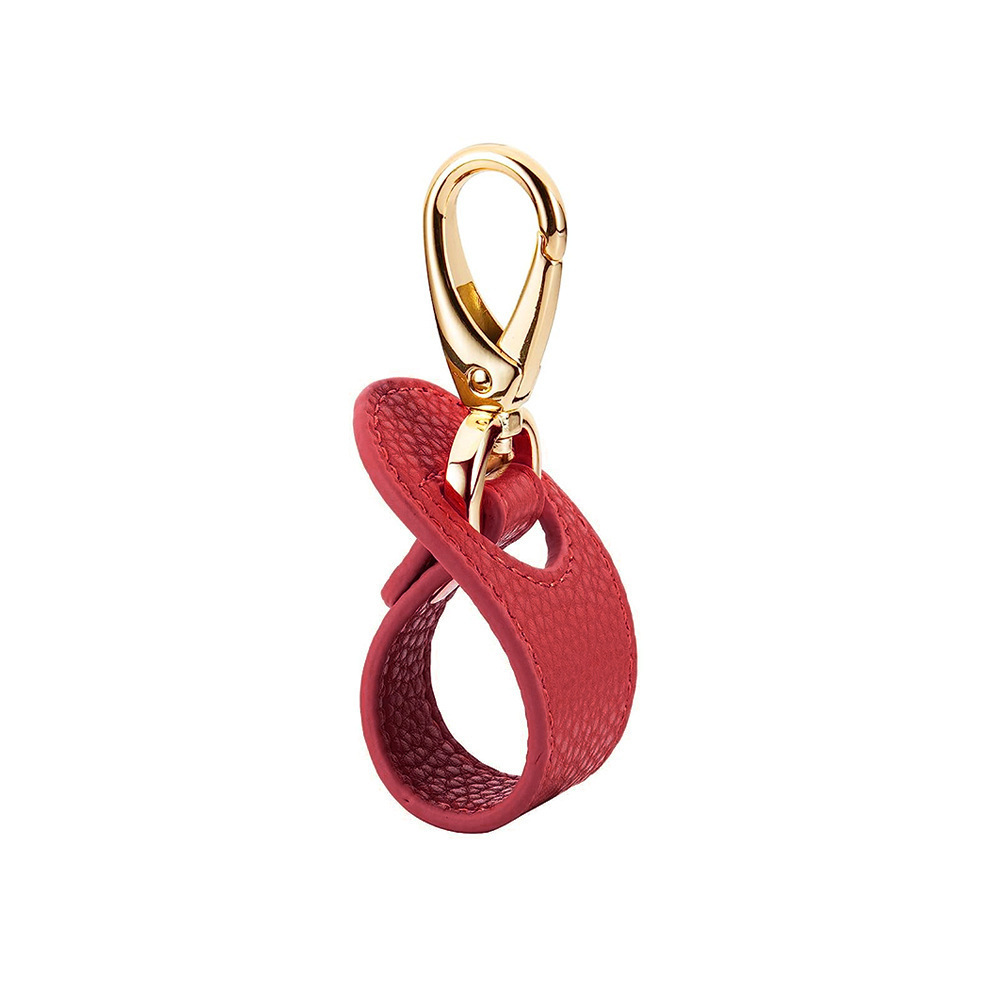 Hat Clip for Travel on Bag 3