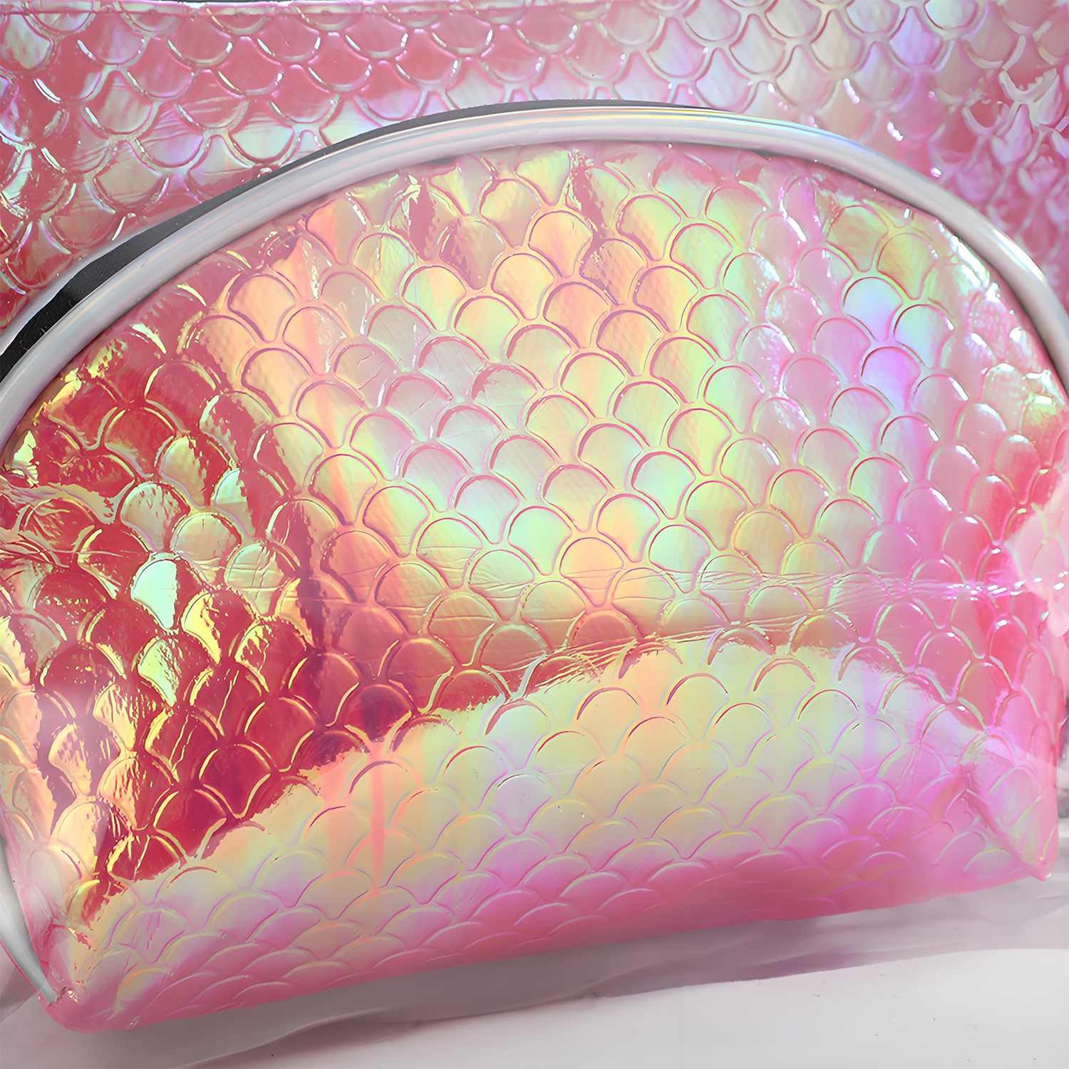 PVC Travel Waterproof Large-Capacity Wash and Makeup Bag 3