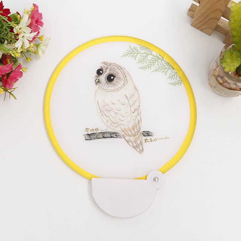 Twist Foldable Round Fans with Lanyard 5
