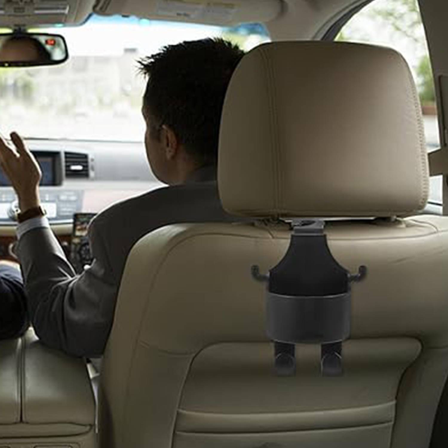 Plastic Water Bottle Cup Holder For Car 1