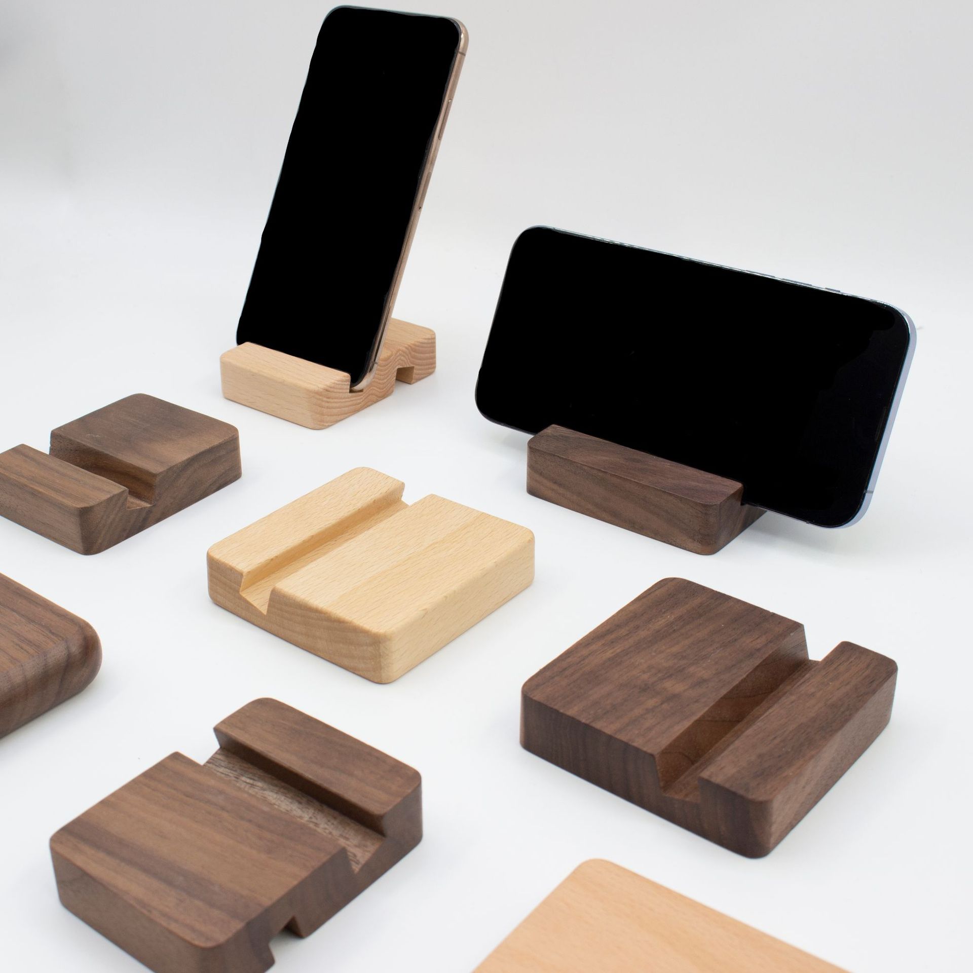 Wood Holder for Smart Phone 1
