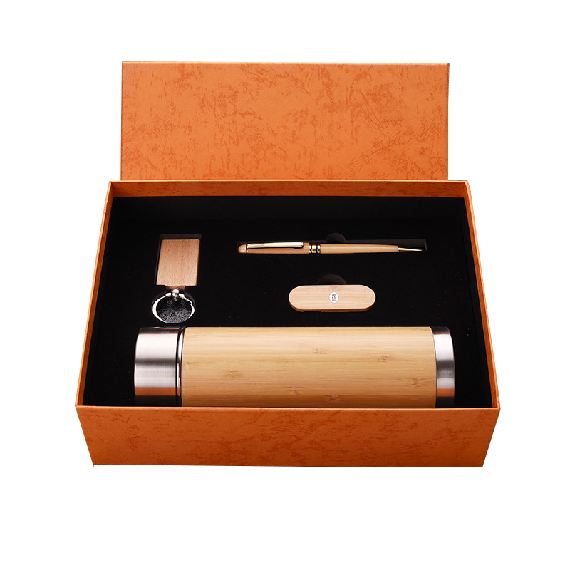 Bamboo 4-piece Office Gift Set 8