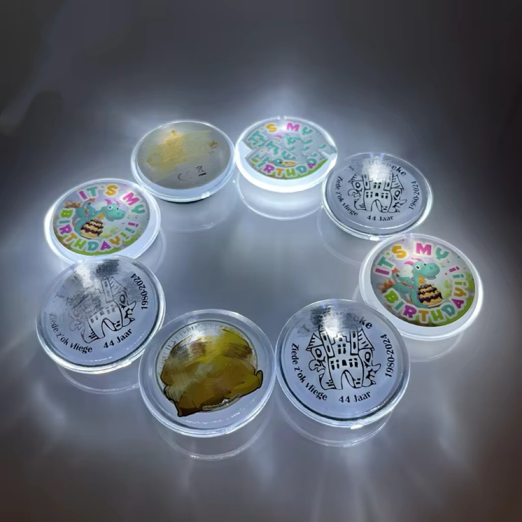 MOQ 20 pcs LED Badge Pin 3