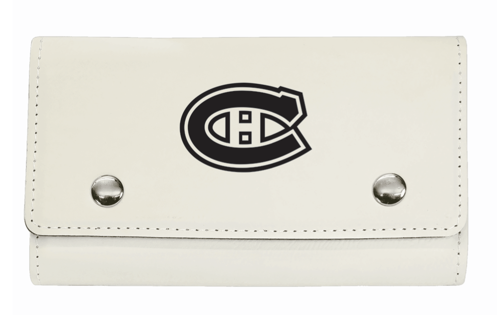 White Leatherette Card & Dice Set 3