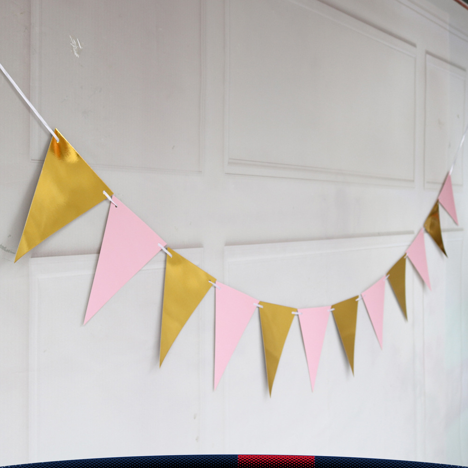 Holiday Triangle String Flags 2