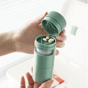 3 In 1 Multifunction Pill Organizer With Cutter 4