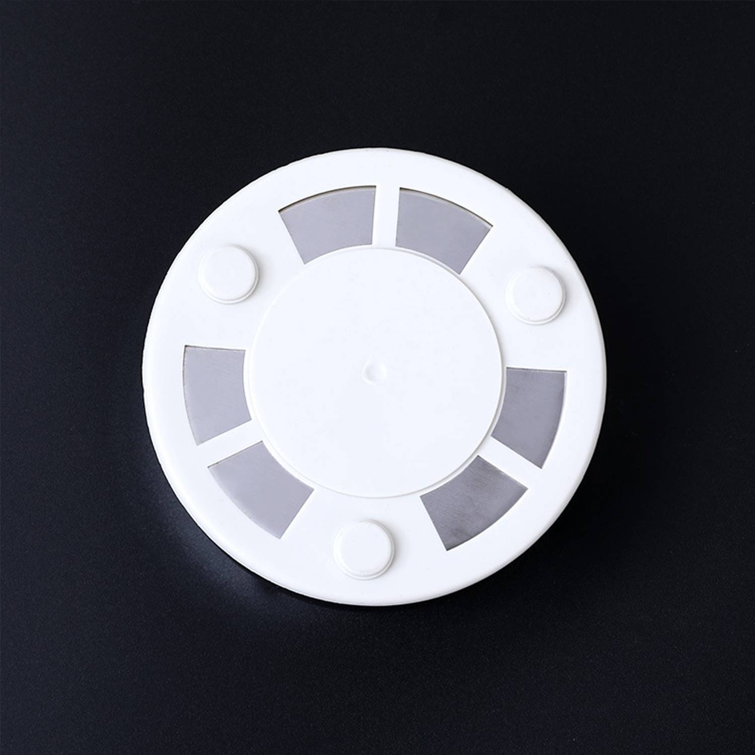 Simple and stylish sealed stainless steel ashtray 4