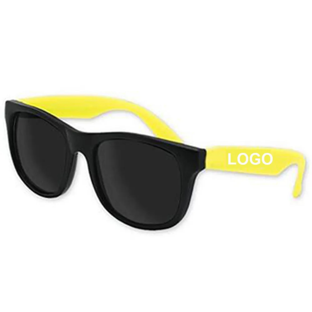 Classic Sunglasses with UV Lens 1