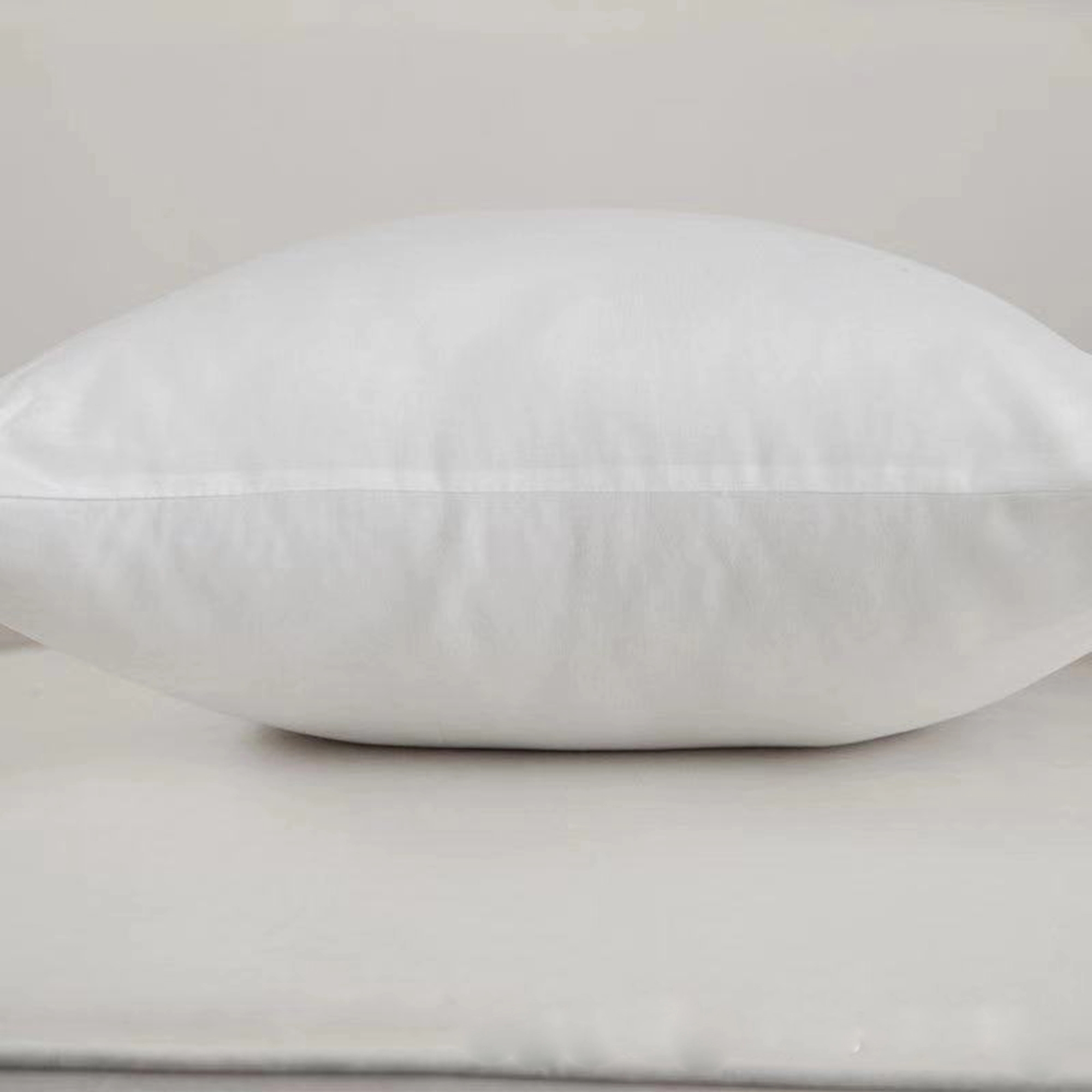 Polyester Throw Pillows 2