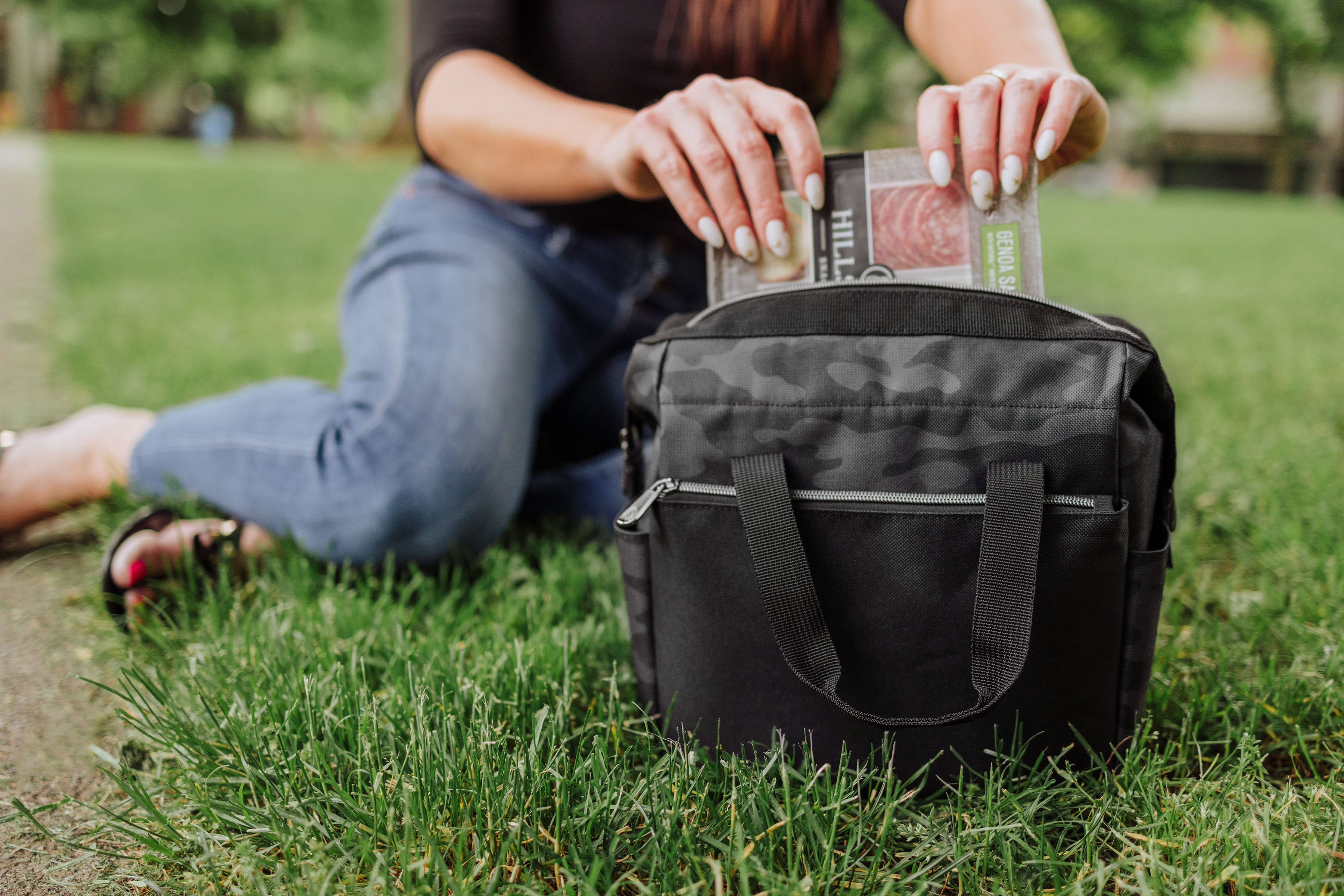 On The Go Lunch Bag Cooler 18