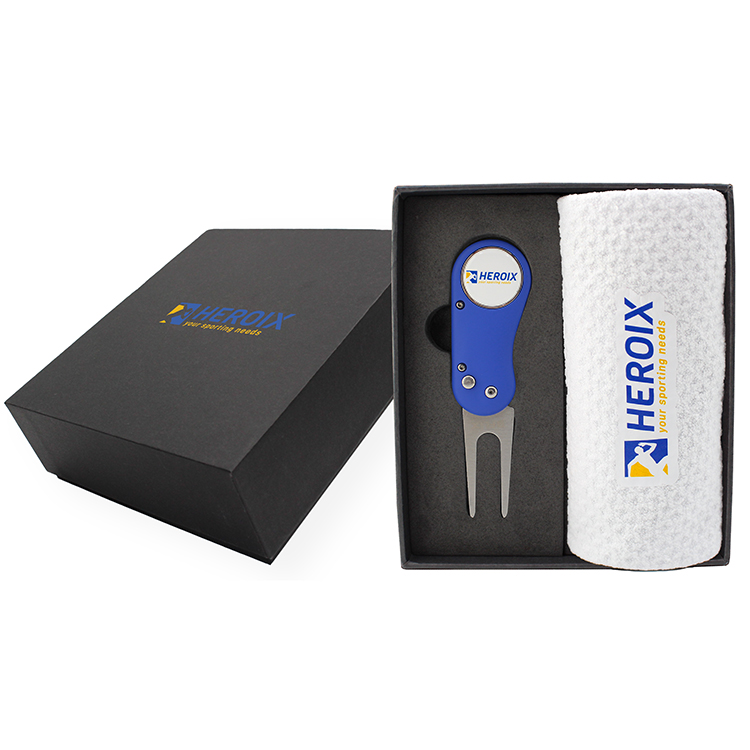 Flix Lite Divot Tool and Dormie Towel Mini Presentation Box 1