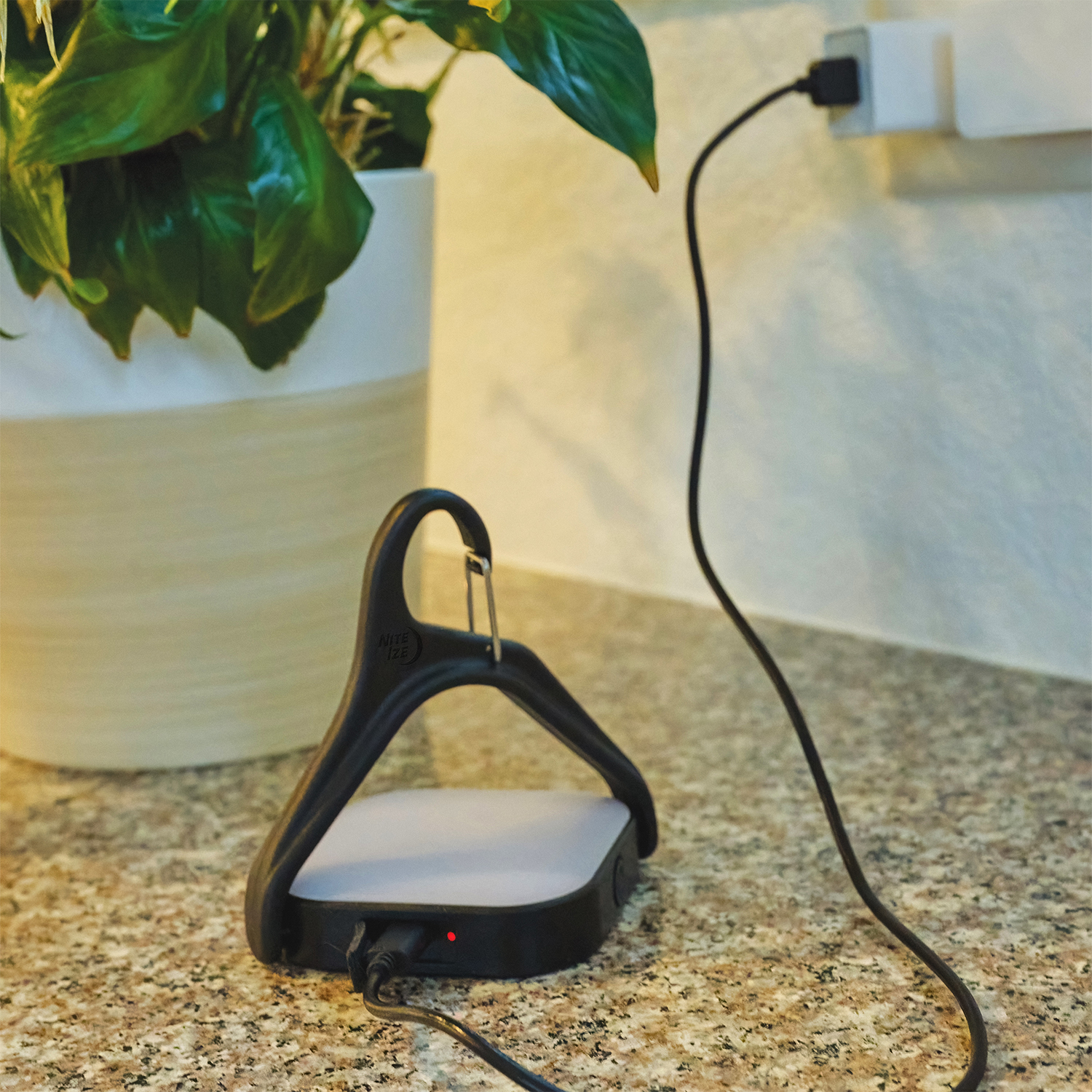 NITE IZE® RADIANT® REVOLVE™ RECHARGEABLE SOLAR LANTERN 12