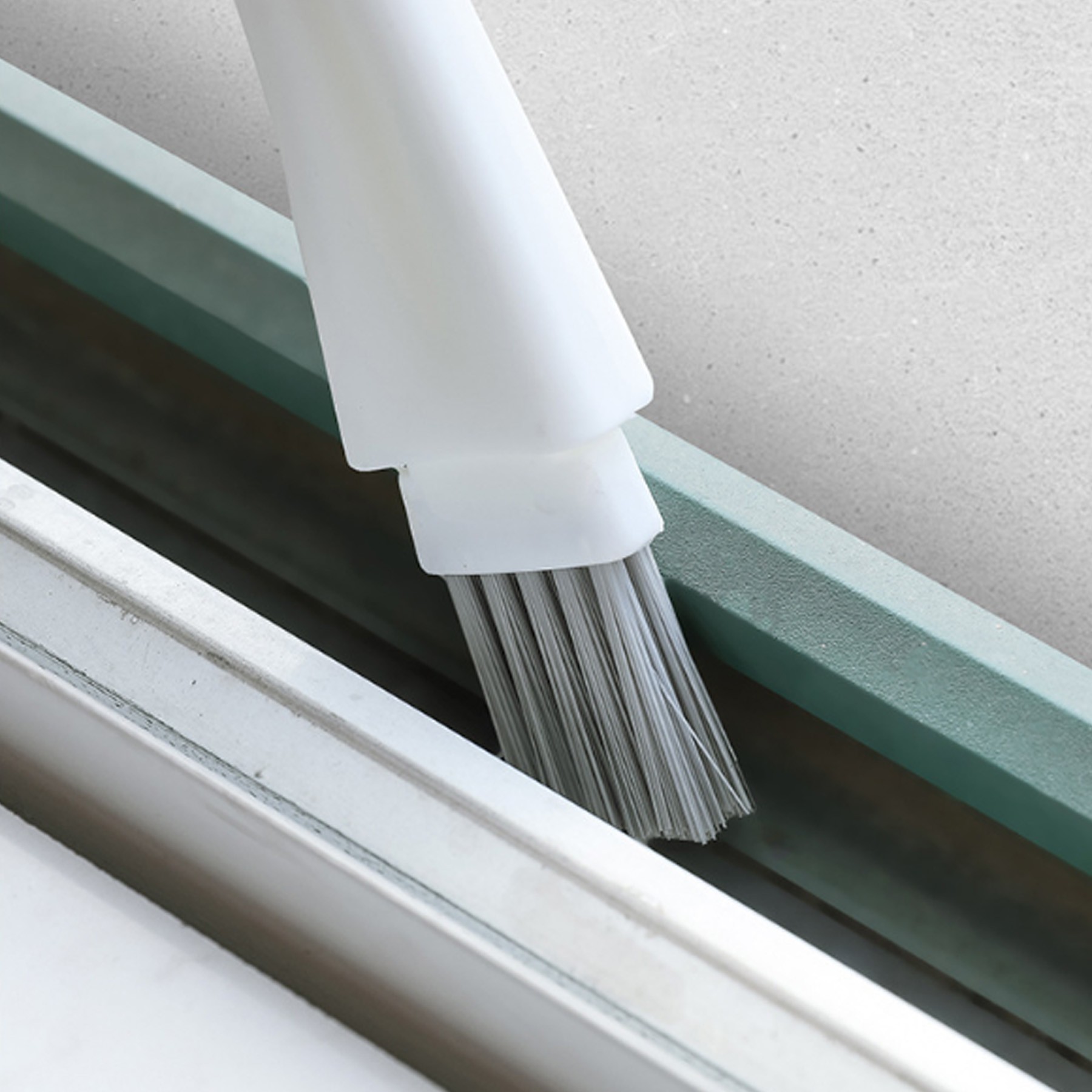 Multi Functional Gap Cleaning Brush 2