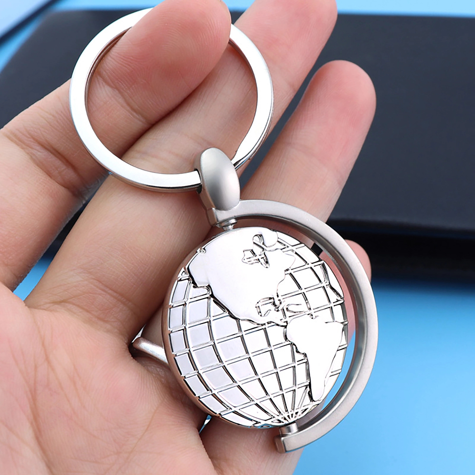 Rotating Globe Keychain 4