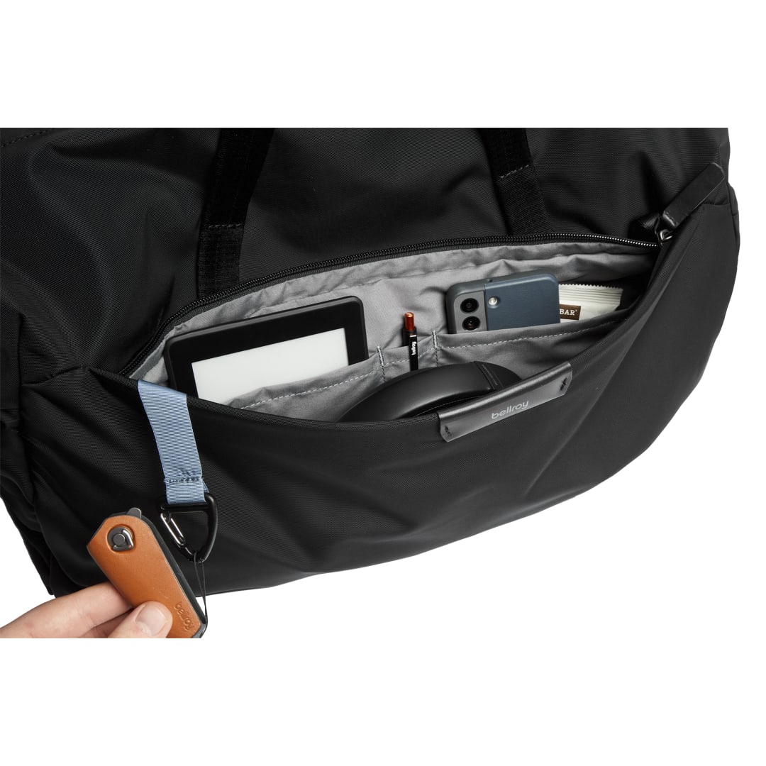 Bellroy Classic Weekender 45L Duffel 54