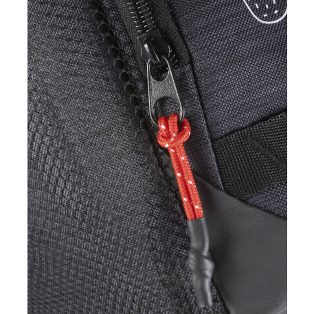 NBN Mayfair 12 Can Cooler 15