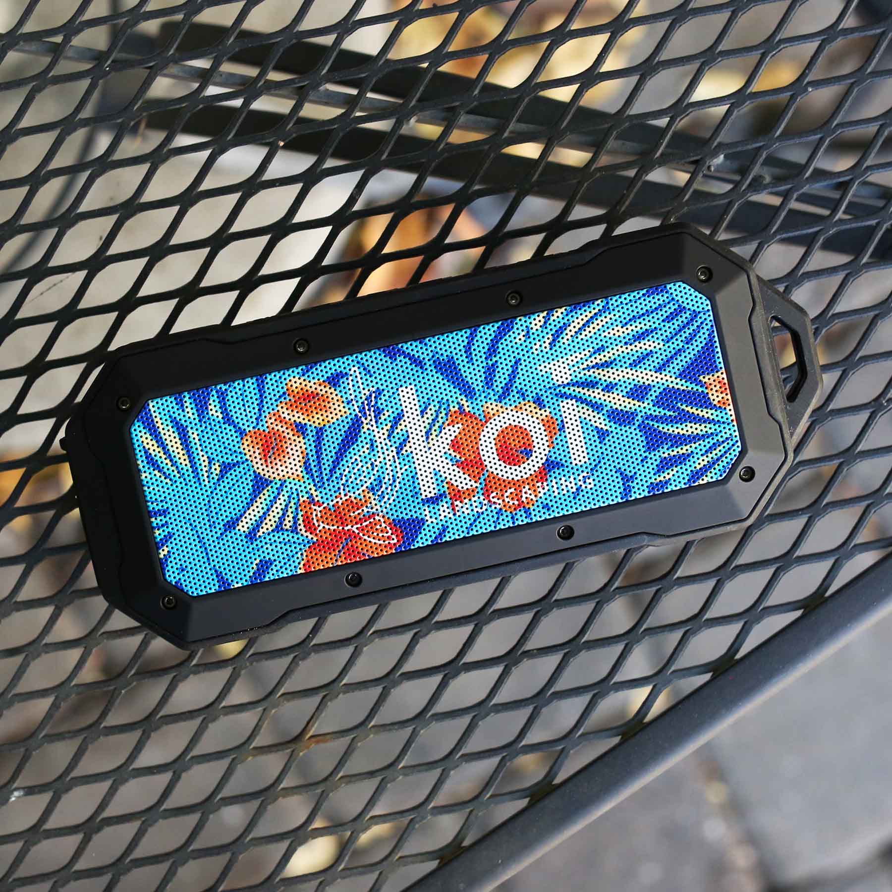 HangTune Magnetic Wireless Speaker 3