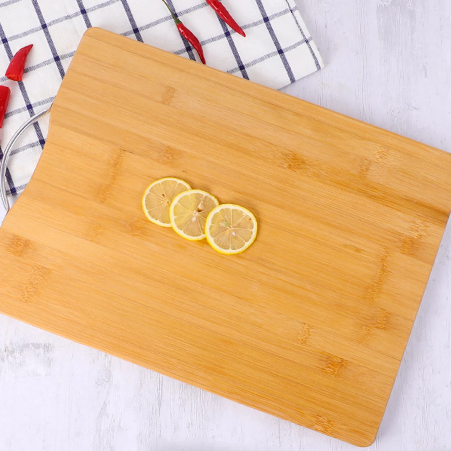 Bamboo cutting board for household use 2