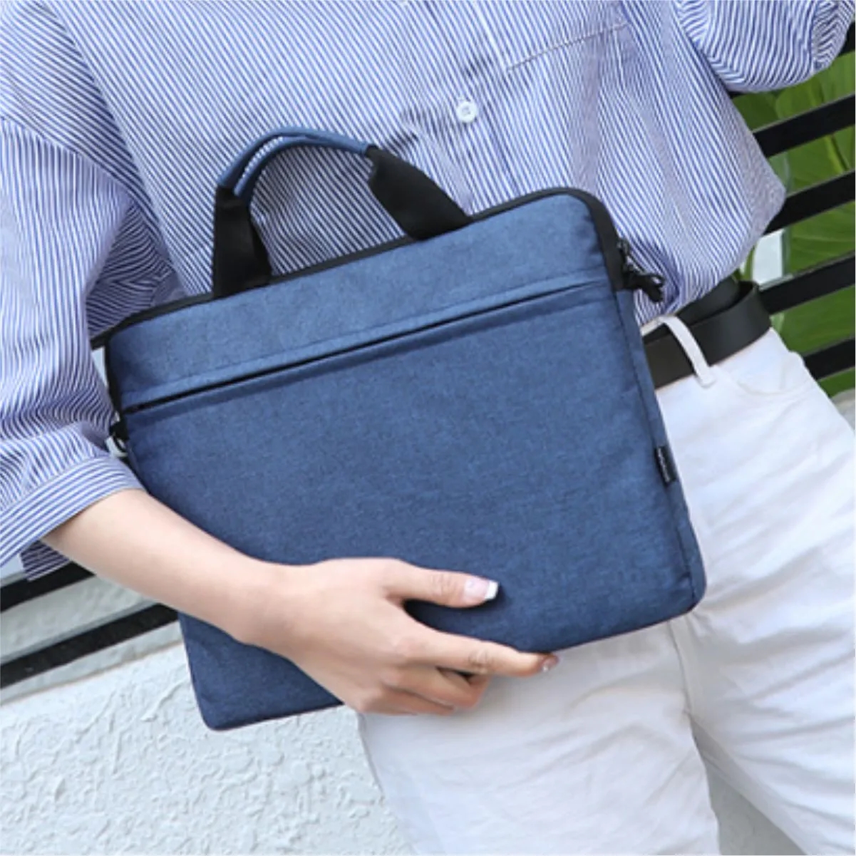 15 Inch Laptop Briefcase With Shoulder Strap 2