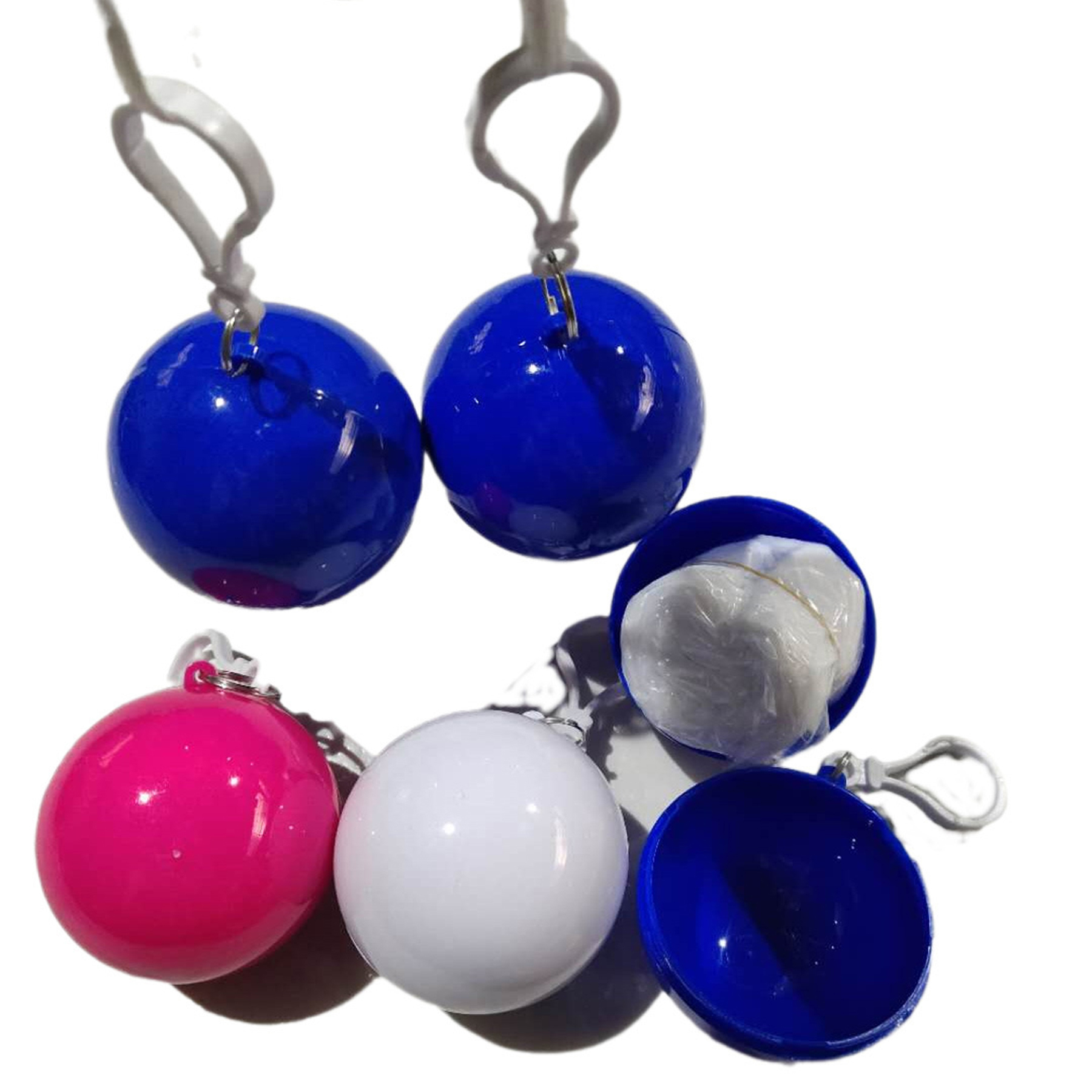 Disposable Raincoat Ball with Keychain 1