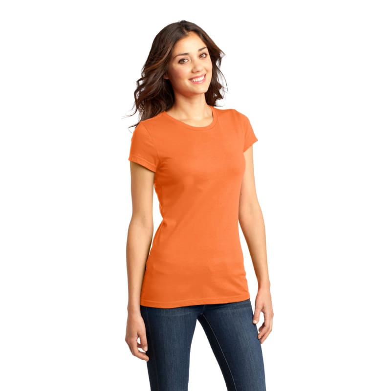 District Women's Fitted Very Important Tee . 169