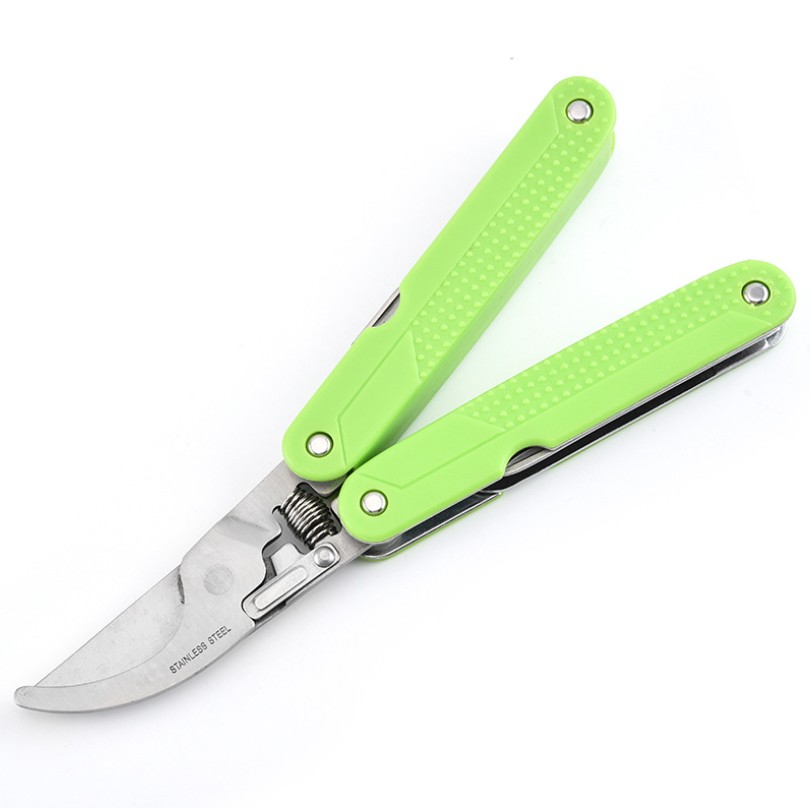 Multipurpose Folding Gardening Scissor 1