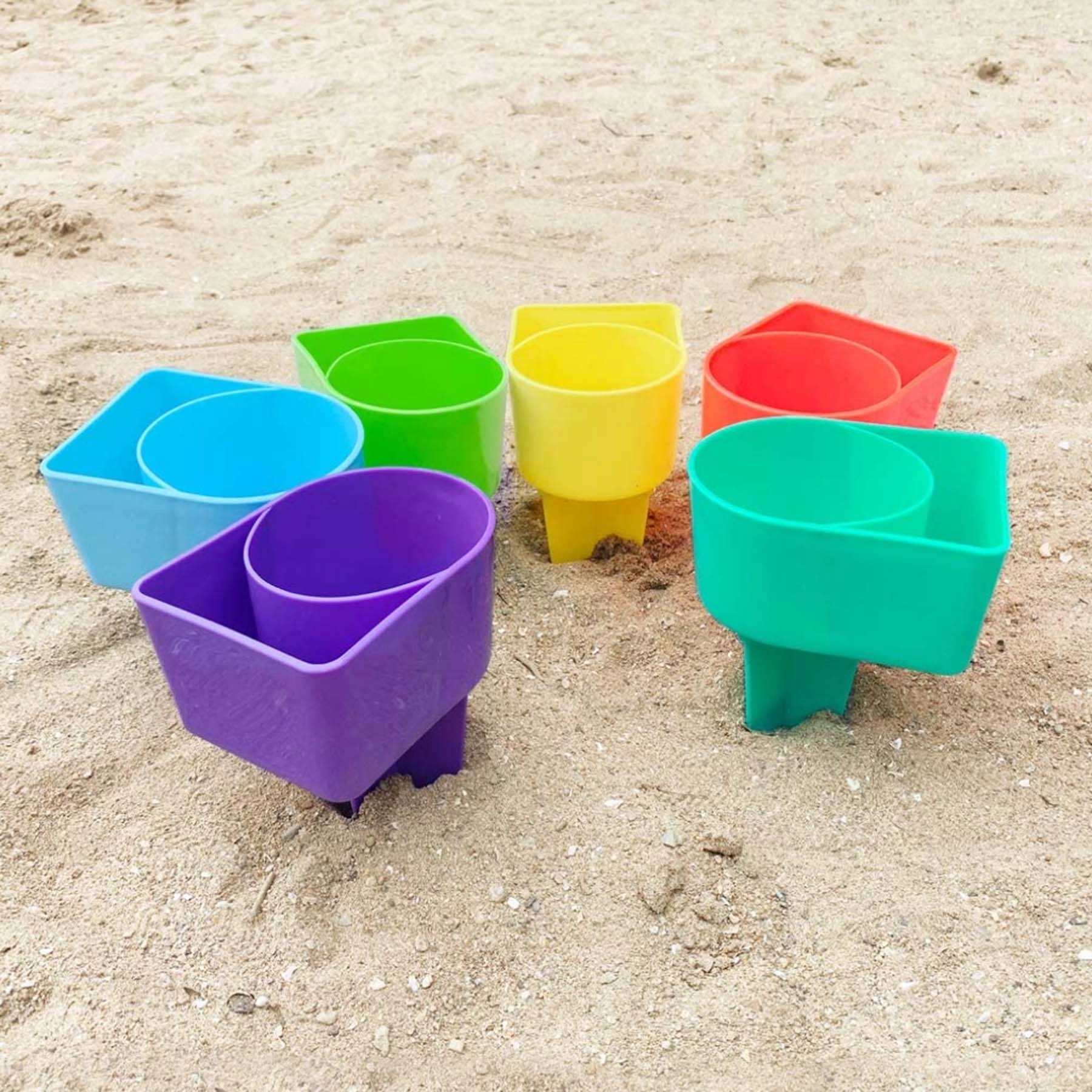 Beach cup holder 1
