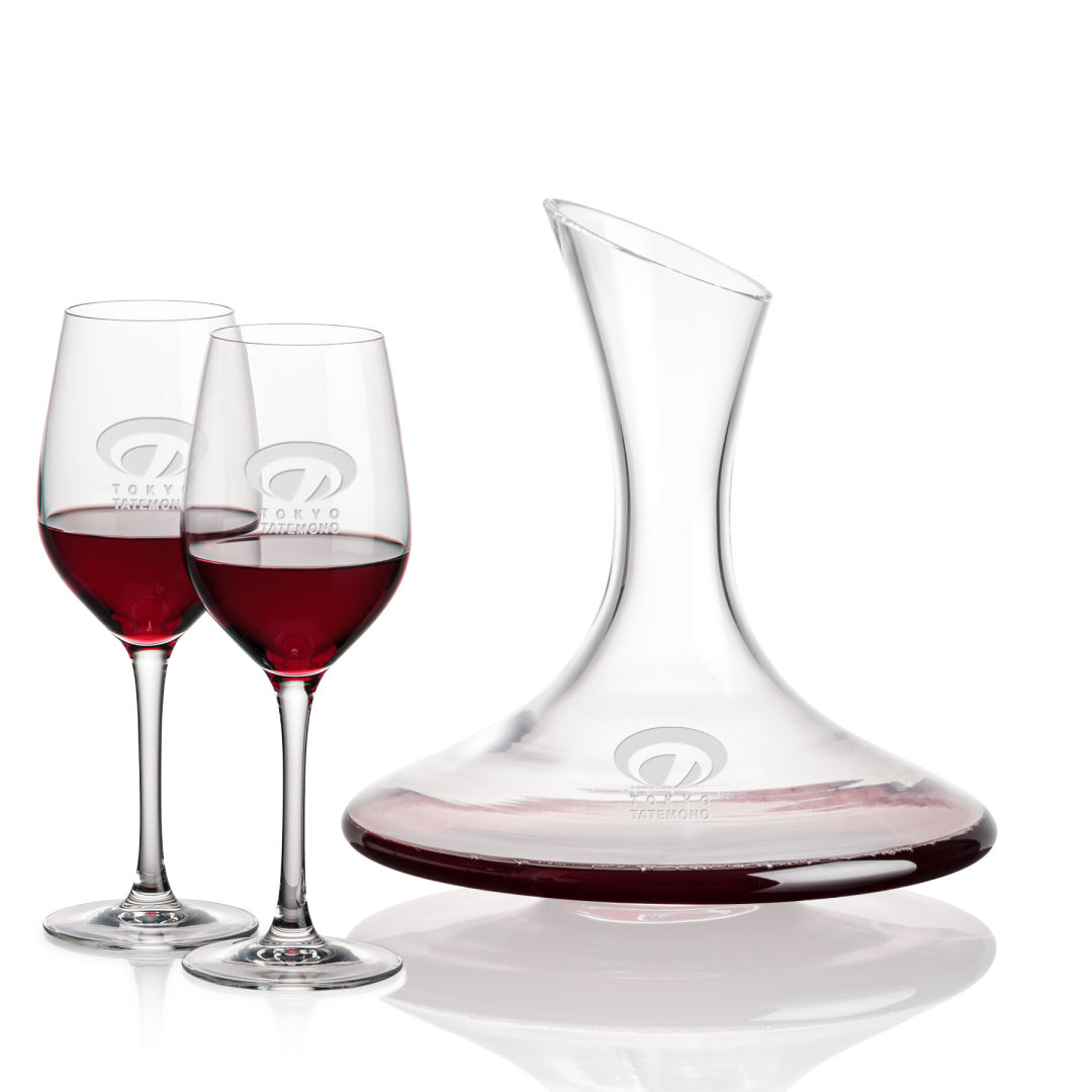 Madagascar Carafe & Lethbridge Wine 7