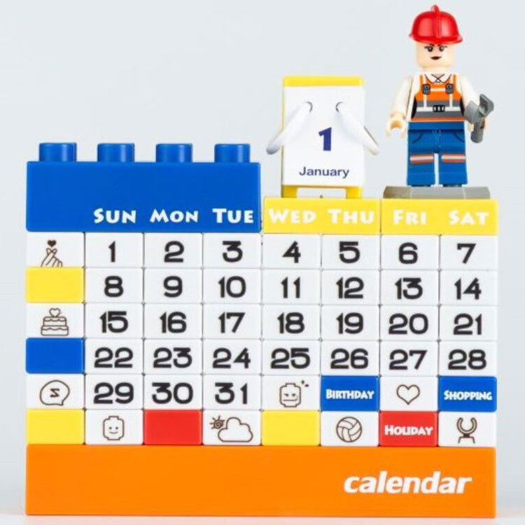 Building Block Perpetual Calendar with Cartoon Characters 4