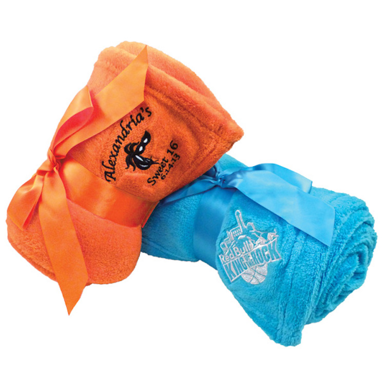 Luxury Plush Blanket w/Ribbon 2