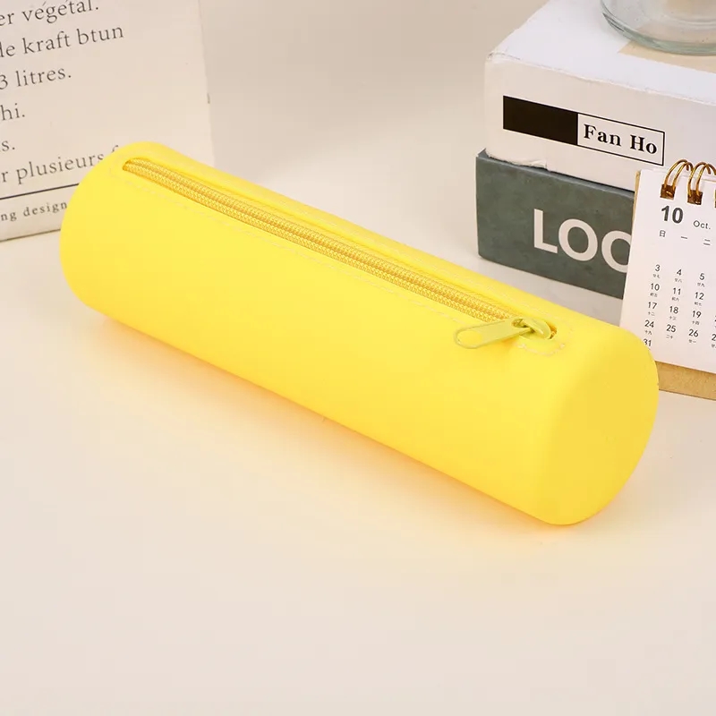 Customized silicone storage pencil case makeup bag 5