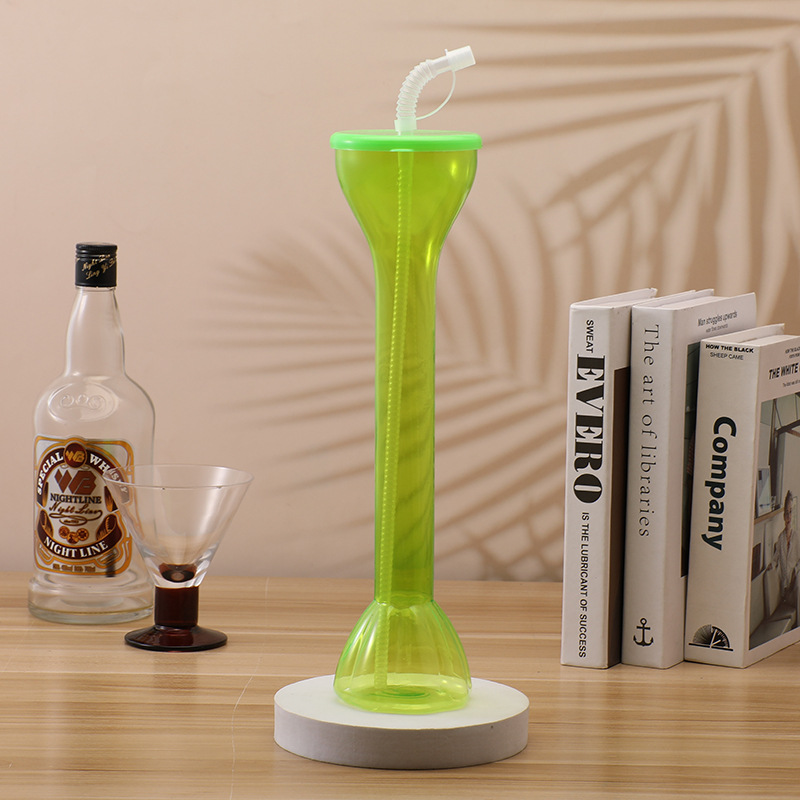 Plastic Yard Cup with Lid and Straw 4