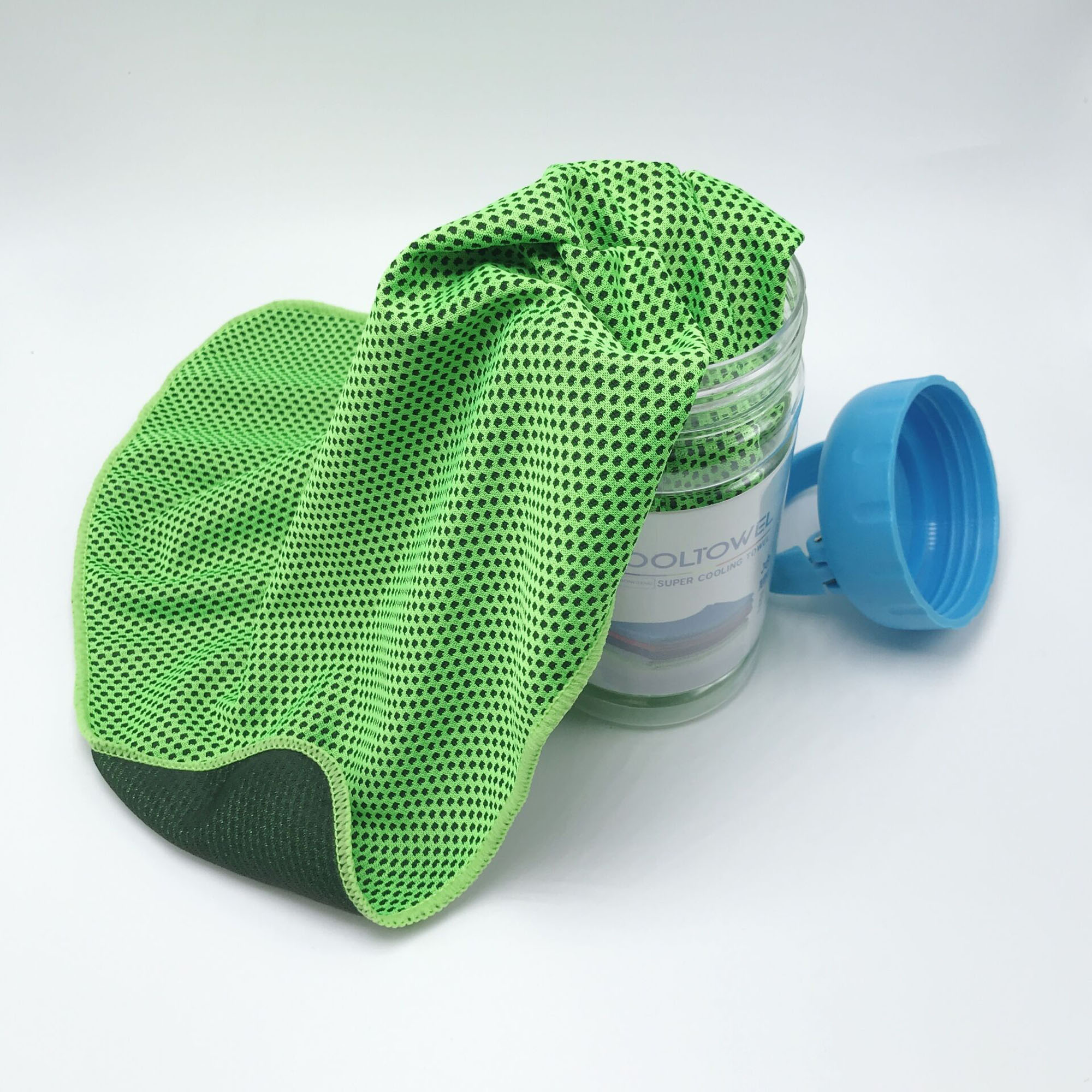 Breathable Cooling Towel in Carry Bottle 7
