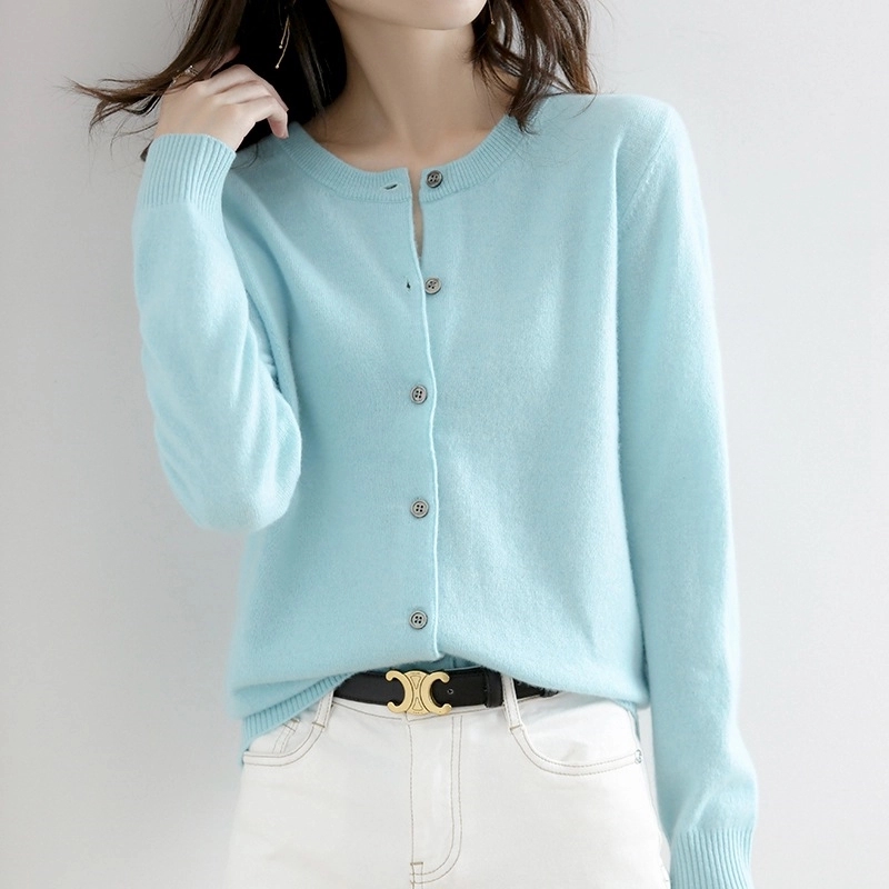 Ladies' Cardigan Sweater 7