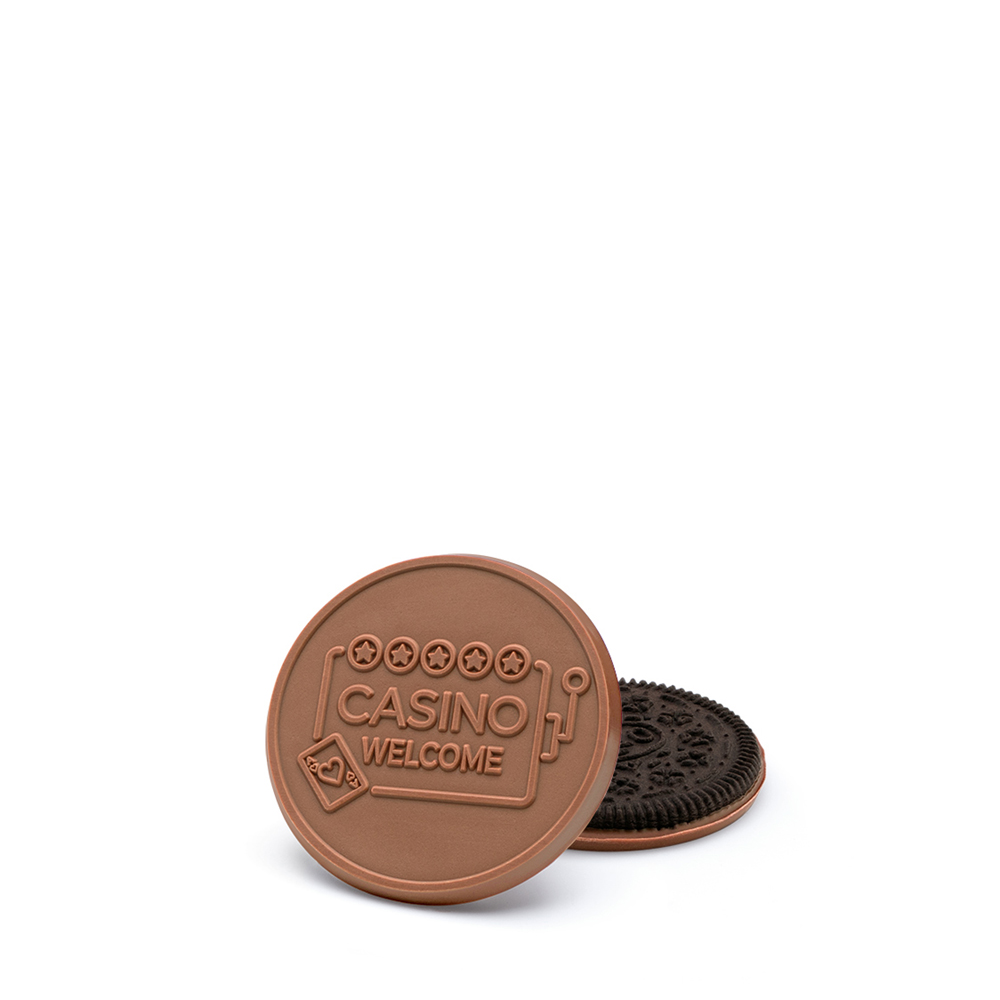 Four-Bite Oreo® Cookie with Custom Engraved Chocolate (3.2 in.) 7