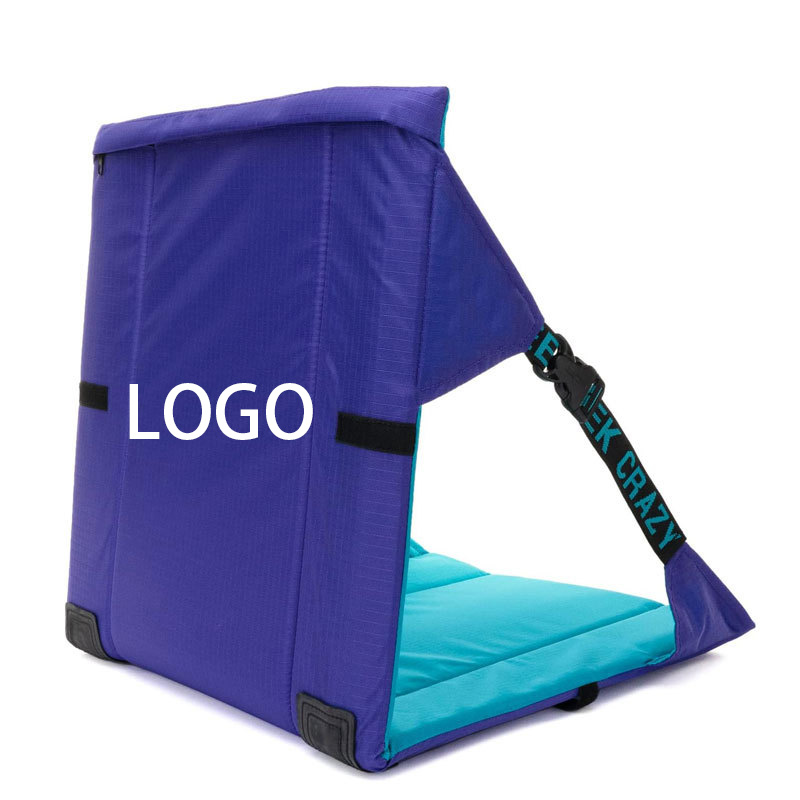 Hooded Moisture-Resistant Seat Pad 2