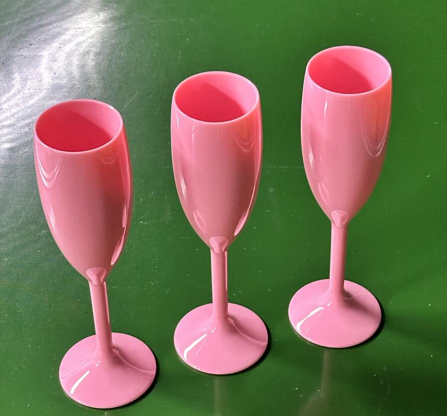 Plastic Champagne Flutes 5