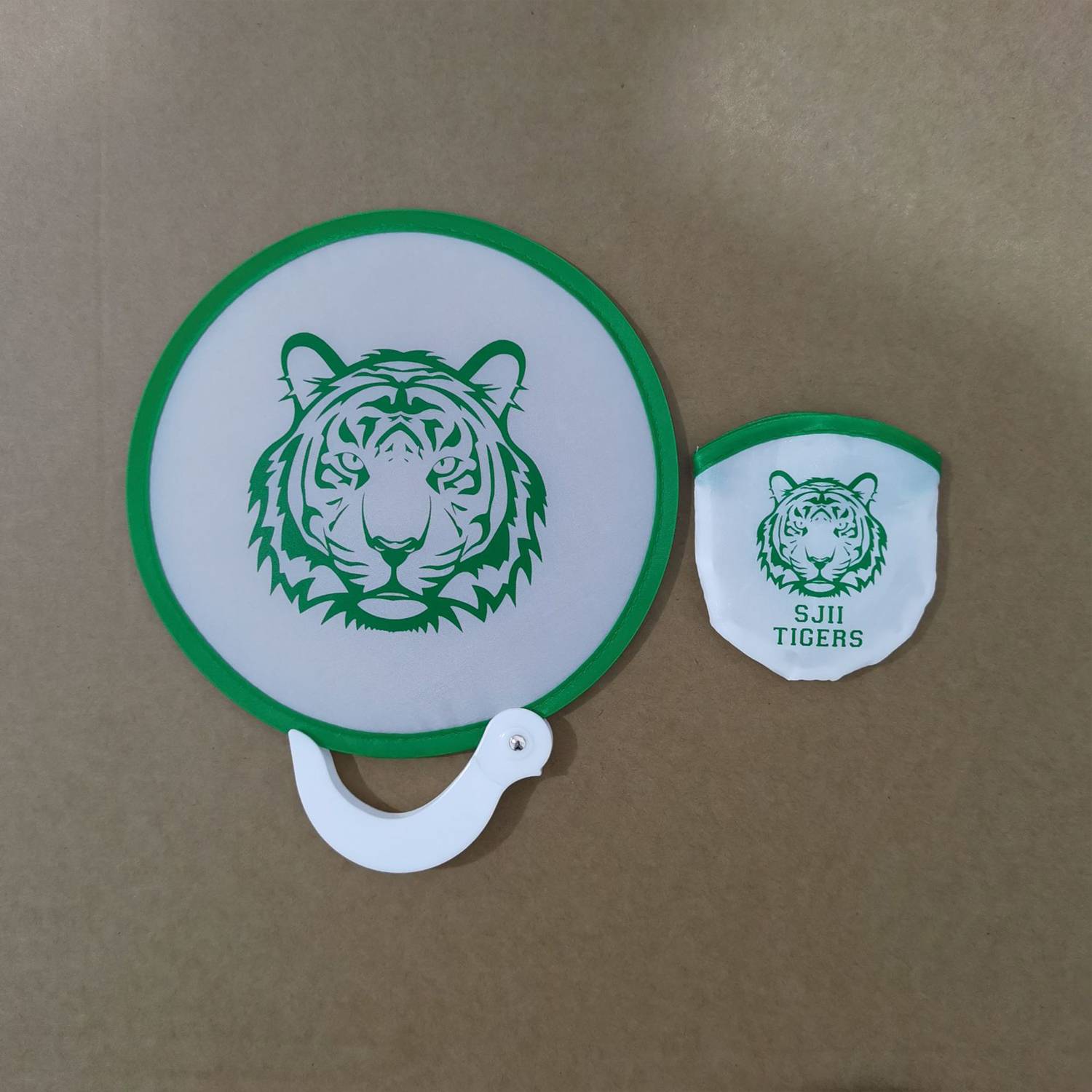 Rainbow Collapsible Flyer Fans 4
