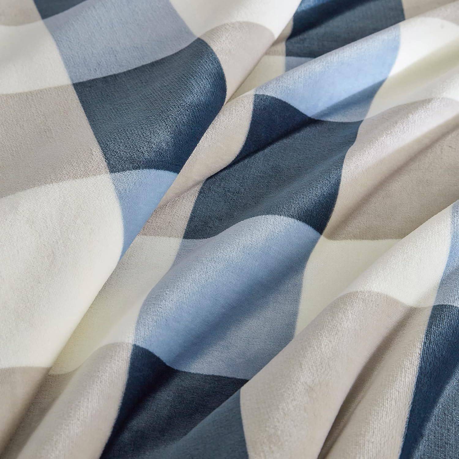 Fleece Blanket 5