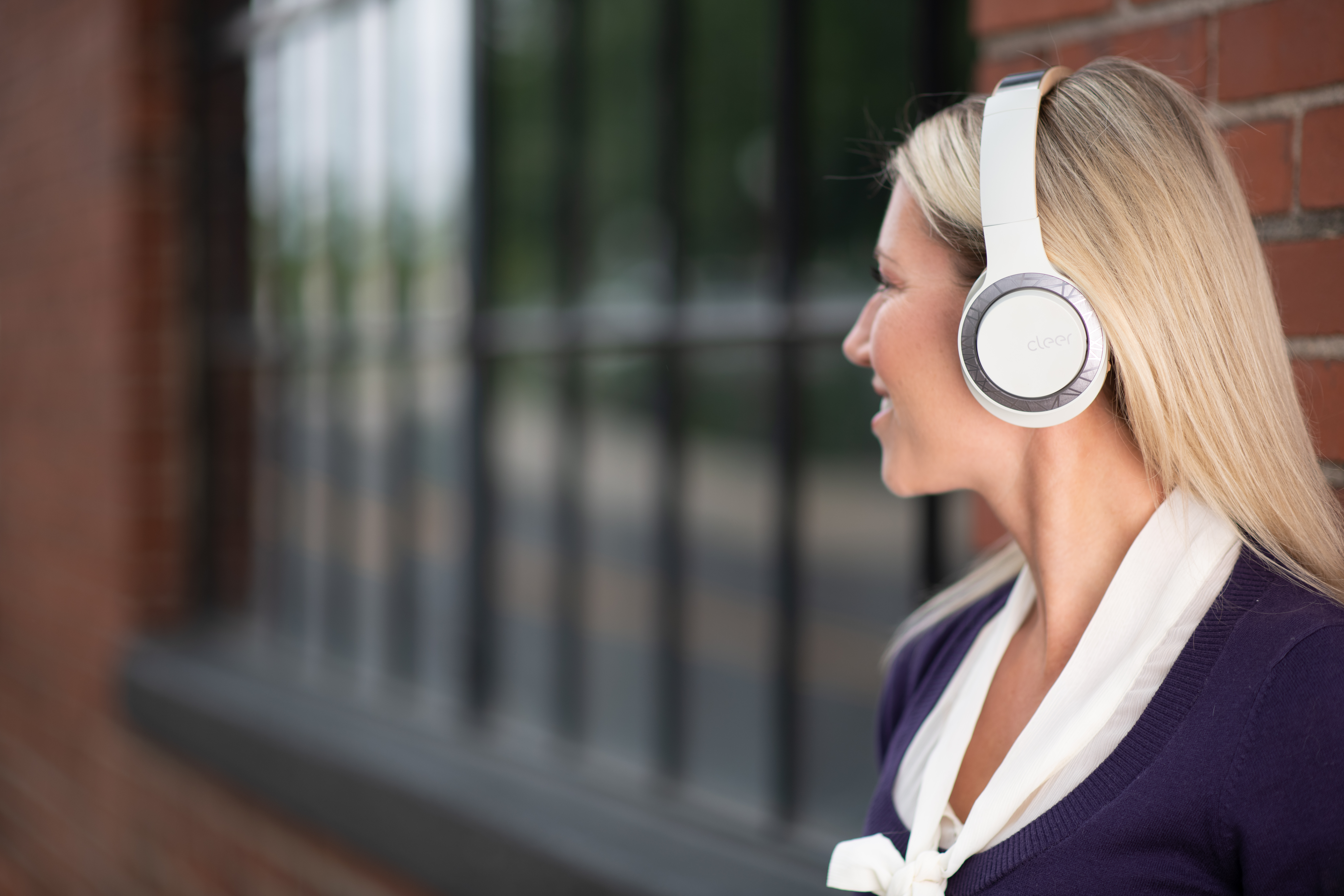 Cleer Enduro 100 Bluetooth Headphones 6