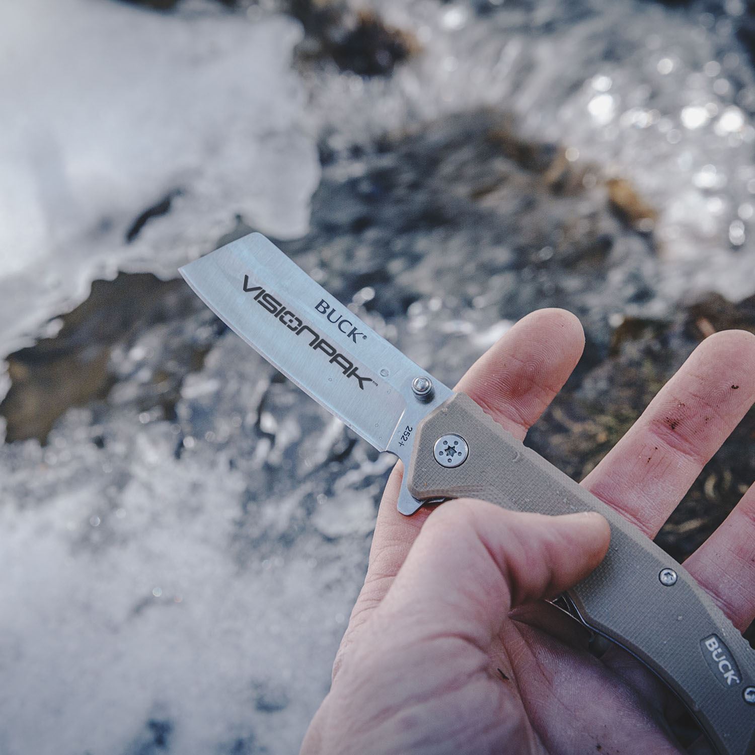 Buck® Trunk Knife 9