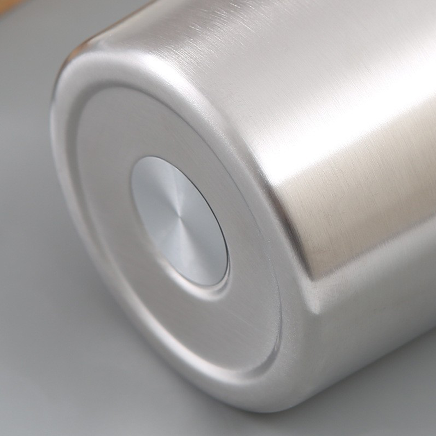 22Oz Stainless Steel Double-Layer Car Insulation Cup 5