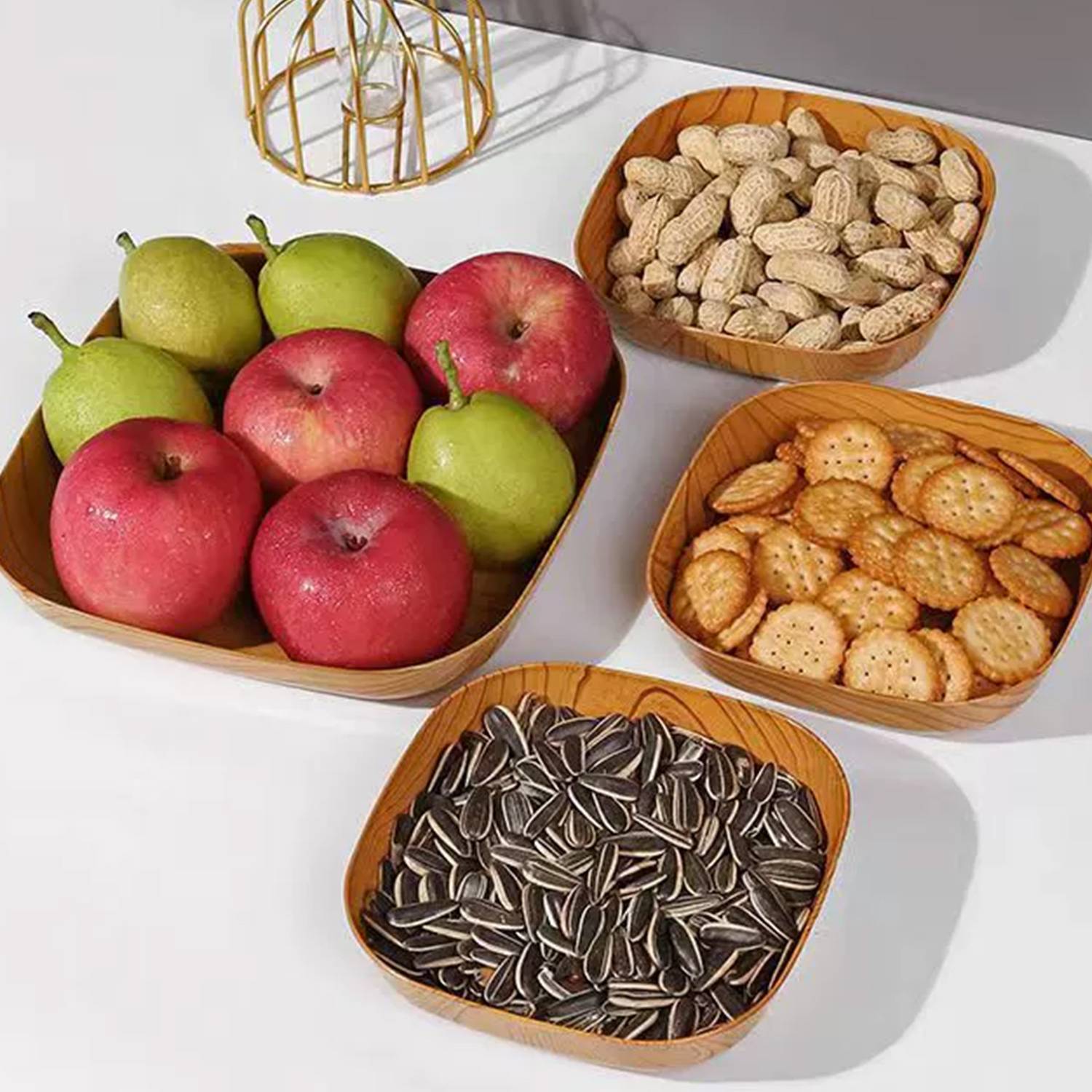 5.5 & 8 IN Faux Wood Grain Plastic Snack Square Plate 4