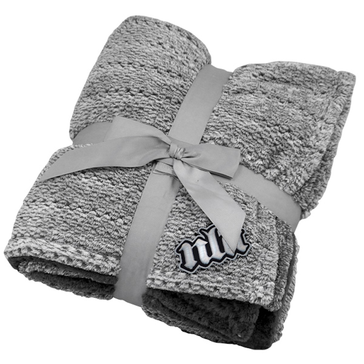 Interweaved Colored Flannel Blanket 2