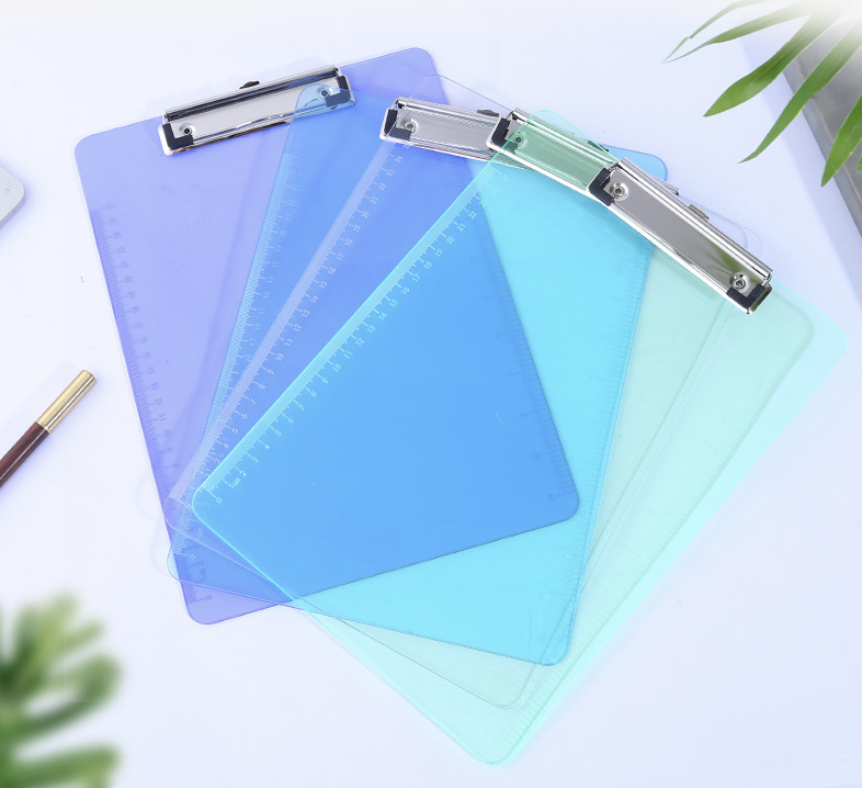 Plastic Clipboard with Dual-scale edge markings 3