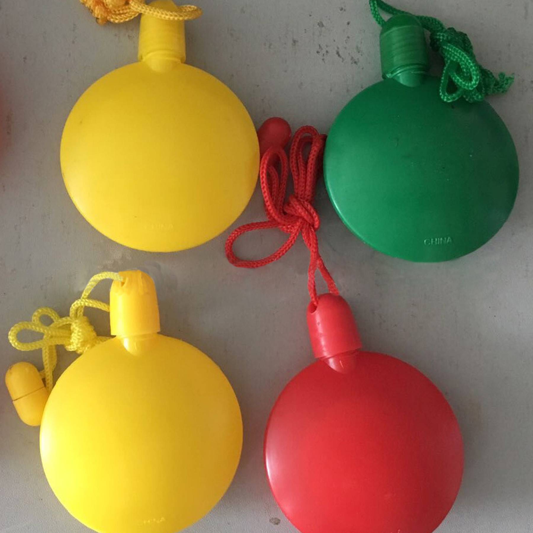 Oblate bubble blowing toy 5